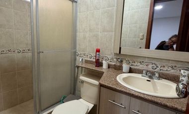 SAN LORENZO: SIN MUEBLES EN EDIFICIO FRENTE AL MAR CON PISCINA Y ROOFTOP