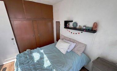 CASA DUPLEX EN VENTA CON EXCELENTE UBICACIÓN EN LOMAS VERDES