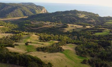 Campo en venta en Estaquilla con vistas privilegiadas al océano y conectividad excepcional