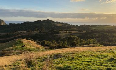 Campo en venta en Estaquilla con vistas privilegiadas al océano y conectividad excepcional