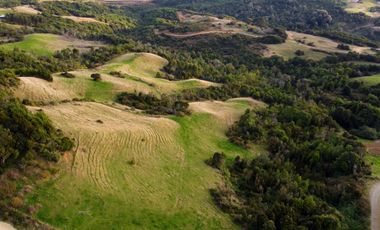 Campo en venta en Estaquilla con vistas privilegiadas al océano y conectividad excepcional