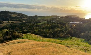 Campo en venta en Estaquilla con vistas privilegiadas al océano y conectividad excepcional