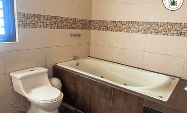 VENDO AMPLIA CASA EN BAÑOS DEL INCA, CAJAMARCA