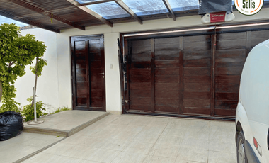 VENDO AMPLIA CASA EN BAÑOS DEL INCA, CAJAMARCA
