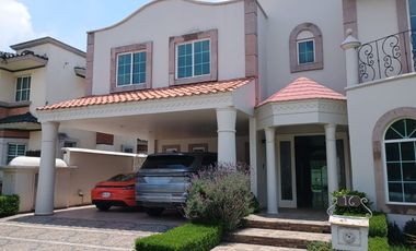 Rancho La Providencia, Metepec casa en renta dentro de exclusivo residencial