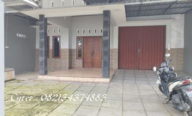 Rumah dijual di Kalasan Sleman, dekat RS Bhayangkara Yogya, Lt 228m2