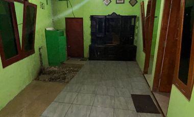 Rumah dijual di Kalasan Sleman, dekat RS Bhayangkara Yogya, Lt 228m2
