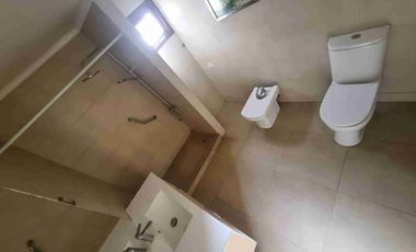 Arriendo casa con piscina en Avda Gabriela Mistral Los Ángeles