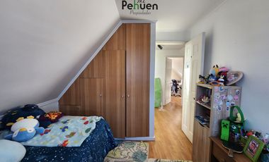 Casa 3D2B, suite, estar, patio techado. Gran luz y conectividad. Pasaje seguro.