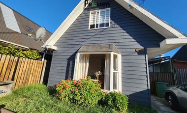 Casa 3D2B, suite, estar, patio techado. Gran luz y conectividad. Pasaje seguro.