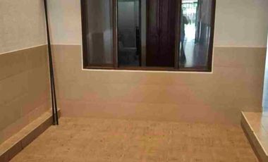 ALQUILO  CASA EN PRIMER PISO, COLINAS DEL BOSQUE, 3 CUARTOS, 3 BAÑOS, SALA GARAJE, COCINA INTEGRAL, PATIO