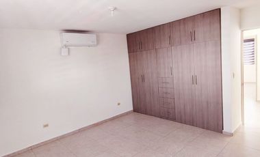 Casa en Renta en Misión de Santa Catarina