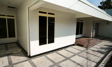 Disewakan Murah Rumah Super Luas di Dieng Dekat UNMER Malang