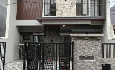 Rumah Baru Gress Modern Kontemporer di Wisma Permai, Galaxy Mall, Surabaya Timur