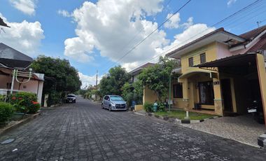 DALAM PERUMAHAN DI JL GODEAN KM 7, SIDOARUM, SLEMAN
