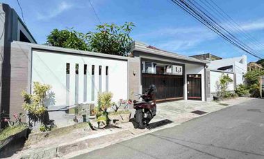 Rumah Mewah 565m² Nyaman Dalam Kota Solo