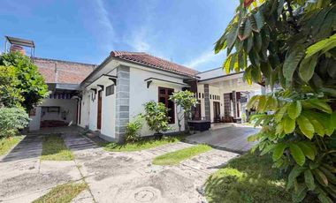 Rumah Mewah 565m² Nyaman Dalam Kota Solo