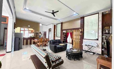 Rumah Mewah 565m² Nyaman Dalam Kota Solo