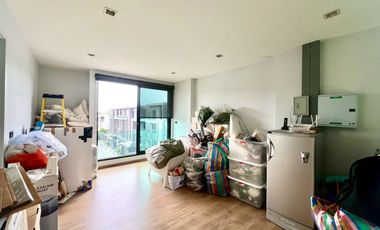 Prime Location for Business & Living: Arco Home Office Ekamai-Ramintra (Behind CDC)