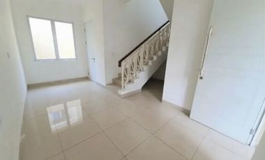 Rumah 2lt luas 6x15 90m type 2KT Cluster Thames JGC Jakarta Garden City