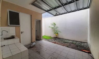 Rumah 2lt luas 6x15 90m type 2KT Cluster Thames JGC Jakarta Garden City