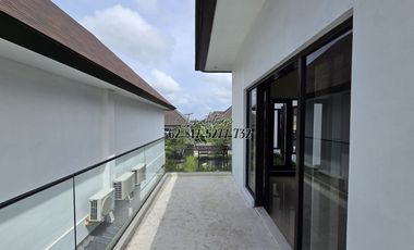 Dijual dan Disewakan Rumah Tropical Modern SHM Private Pool di Bukit Damai Jimbaran Bali