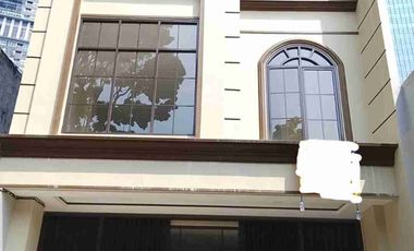 SEWA Ruko 3 Lantai Pinggir Jalan Raya Satrio Kuningan