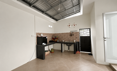 Disewakan rumah komplek Citragrand City cluster Tropical Valley