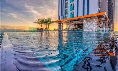 Jomtien • The Riviera Monaco • 29F Studio Sea View Condo