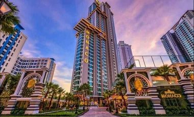 Jomtien • The Riviera Monaco • 29F Studio Sea View Condo