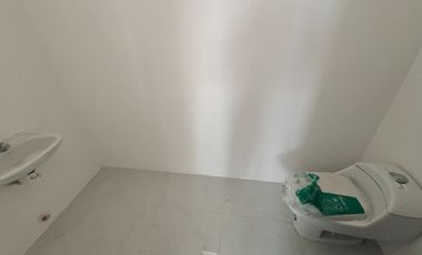Casa Esquinera Nueva por Estrenar en Málaga I — ¡Tu Próximo Hogar Te Espera!