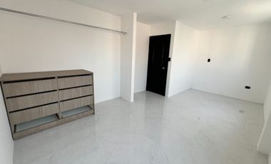 Casa Esquinera Nueva por Estrenar en Málaga I — ¡Tu Próximo Hogar Te Espera!