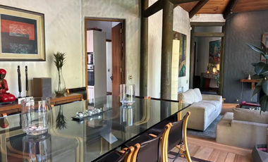 Amplia y Acogedora Casa a la venta Gran jardín y quincho El Arrayán Lo Barnechea