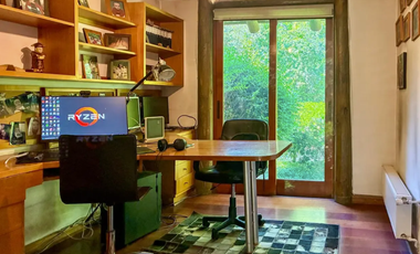 Amplia y Acogedora Casa a la venta Gran jardín y quincho El Arrayán Lo Barnechea