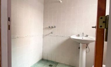 Departamento en Moreno 3100, 1 Dorm, Cocina-Comedor Integrada, Patio Seco
