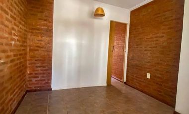 Departamento en Moreno 3100, 1 Dorm, Cocina-Comedor Integrada, Patio Seco