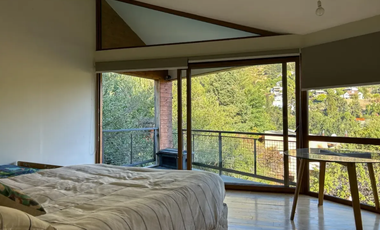 Acogedora Casa Venta Vista Naturaleza Terrazas Jardín plano Arrayán Lo Barnechea