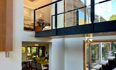 Acogedora Casa Venta Vista Naturaleza Terrazas Jardín plano Arrayán Lo Barnechea