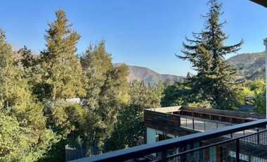 Acogedora Casa Venta Vista Naturaleza Terrazas Jardín plano Arrayán Lo Barnechea