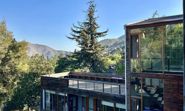 Acogedora Casa Venta Vista Naturaleza Terrazas Jardín plano Arrayán Lo Barnechea