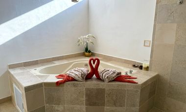 CASA EN VENTA EN FRACCIONAMIENTO LOMAS DE COCOYOC MORELOS