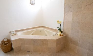 CASA EN VENTA EN FRACCIONAMIENTO LOMAS DE COCOYOC MORELOS