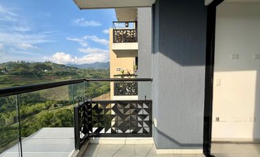 Extraordinario apartamento en Solarum con 77 m2 con vista a las montañas, 2 alcobas y 2 baños. Cerritos. Pereira