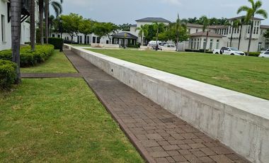 Terreno en Venta en Lagos del Batan Etapa Delago Samborondón | 821 m² Exclusivos