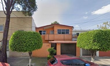 CASA DE RECUPERACIÓN BANCARIA EN VENTA EN NUEVA SANTA MARÍA