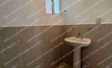 Excelente casa en privada al sur