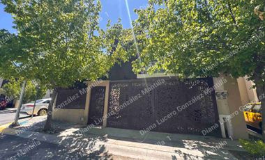 Excelente casa en privada al sur