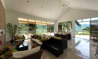 VENDO ESPECTACULAR CASA EN ANAPOIMA EN COJUNTO CERRADO