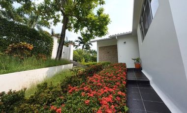 VENDO ESPECTACULAR CASA EN ANAPOIMA EN COJUNTO CERRADO