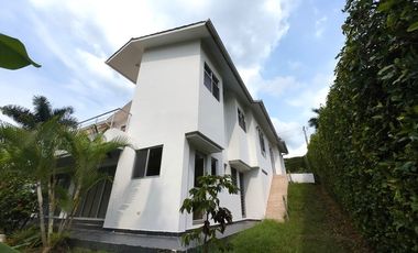 VENDO ESPECTACULAR CASA EN ANAPOIMA EN COJUNTO CERRADO